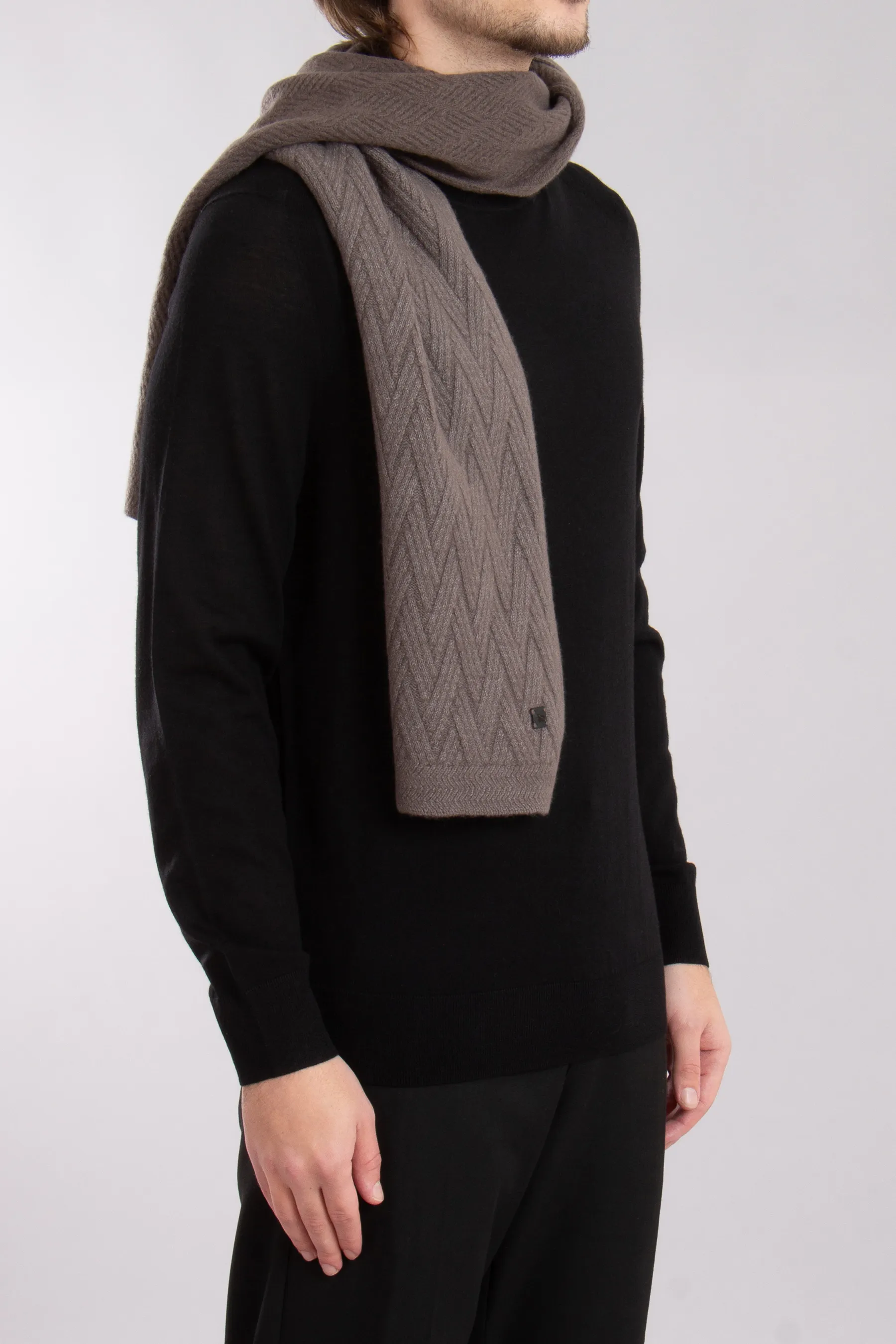 COLOMBO Structured Kid Cashmere Knit Scarf  
