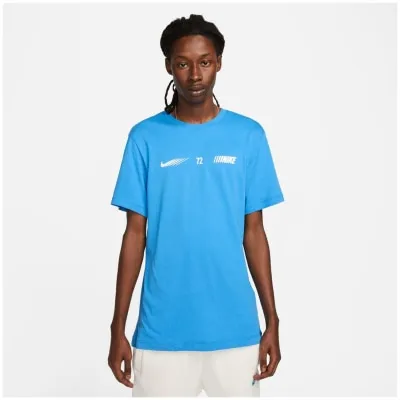 Nike Sportswear Standard Issue Herren T-Shirt kaufen